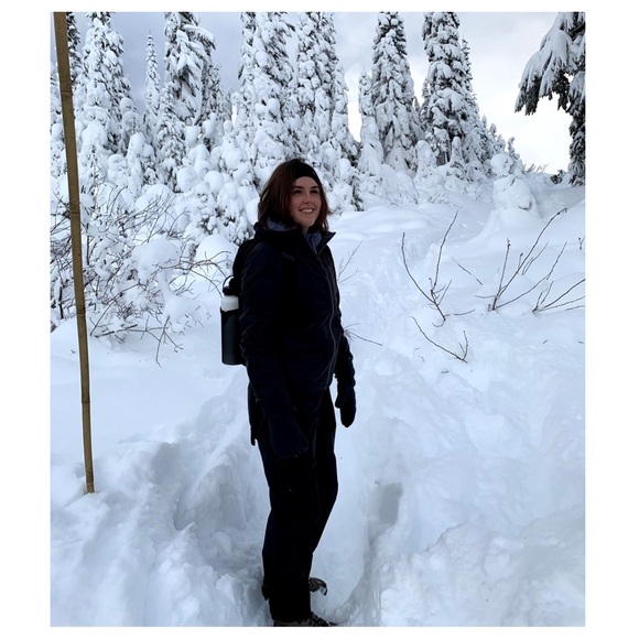 Meet your Posher, Laney - Picture 5 of 8